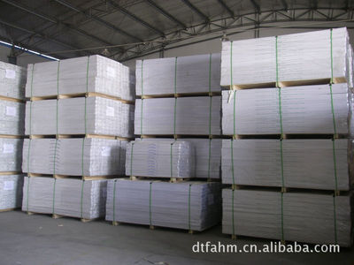 【奈菲特桉木多層實木復(fù)合地板--黃棕色】價格,廠家,圖片,木地板、竹地板,東臺富安環(huán)美木業(yè)-